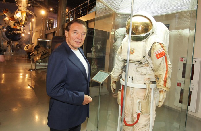 Karel Gott v Muzeu kosmonautiky
