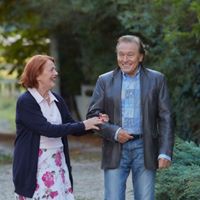 Karel Gott si zahrál ve filmu Decibely lásky s Ivou Janžurovou