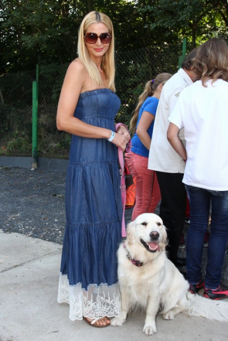 Ivana Gottová s fenkou Stellou. Foto: Herminapress